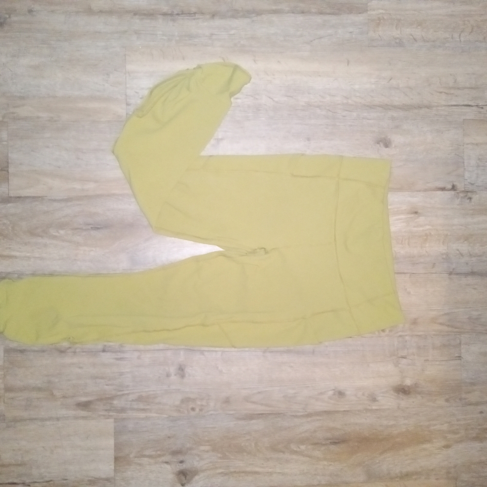 Fabletics Lemon Leggings